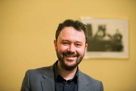 Très sollicité par les médias comme expert, il écrit aussi beaucoup pour les parents et les professionnels de l'enfance. Biographie Et Actualites De Stephane Clerget France Inter