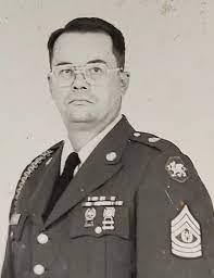 Thomas Eddins's Instagram, Twitter & Facebook