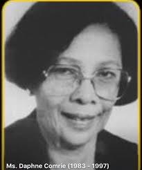 💃🏿🎓📚..Miss Comrie ( Principal-'83