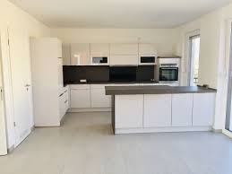 Jetzt wohnung mieten mit 2 bis 2,5 zimmer! 3 Zimmer Wohnung Zu Vermieten Paarstr 48 93059 Regensburg Weichs Mapio Net