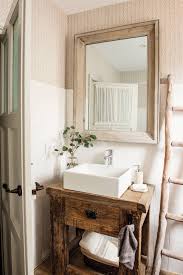 El baño es un lugar de refugio donde limpiamos cuerpo y alma por esto hoy te mostramos estos consejos sobre decoración de baños pequeños. Banos Pequenos Mas De 100 Ideas Para Decorarlos