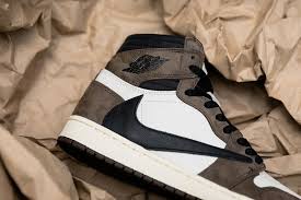 Travis scott x air jordan vi cactus jack pricing and resell value. Travis Scott X Air Jordan 1 Cactus Jack Closer Look Hypebeast