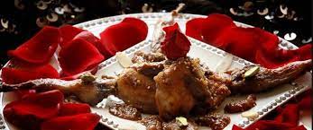 Recipe From Like Water For Chocolate Quails With Rose Petals Codornices En Petalos De Rosa Recetas De Cocina Recetas De Comida Petalos De Rosa