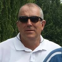 30+ perfiles de «Alan Clements»