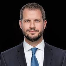 Joseph Diel's Instagram, Twitter & Facebook