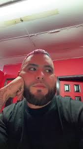 Steven Marez's Instagram, Twitter & Facebook