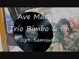Bulan Merah Cipt Iwan Abdurachman Trio Bimbo Band 4 Nada Youtube