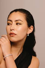 Women's Bracelets: Shop Luxury Bracelets Now