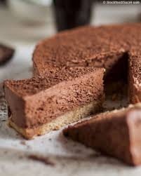Our Une Petite Pause Gourmande On Mise Sur Le Cheesecake Au Chocolat Sur Sables Bretons Promis Le Bonheur Sera Au Rendez Vous Desserts Food Yummy Food