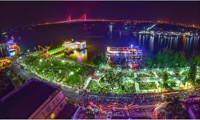Đây cũng là bối cảnh chính cho nhiều bộ phim nổi tiếng, đặc biệt là bộ phim the lover. Du Lá»‹ch Báº¿n Ninh Kiá»u Cáº§n ThÆ¡ Co Gi Vui Cáº§n ThÆ¡ Tourist