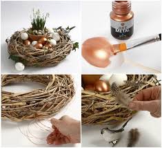 Comment Faire Une Couronne De Paques Et L Utiliser Comme Centre De Table Festif Avec Images Couronne Paques Centre De Table Paques