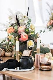 Ideas for halloween table decorations: 32 Best Halloween Table Decoration Ideas Diy Halloween Centerpieces