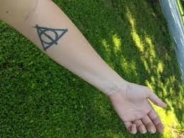 125 couple tattoos you won't regret. Darum Wollen Harry Potter Fans Ihre Harry Potter Tattoos Uberstechen