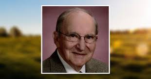 Mark Valliere's Instagram, Twitter & Facebook