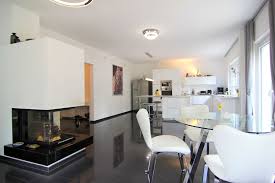 Wohnung in essen mit kamin 4 Zimmer Wohnung Zu Vermieten 50996 Koln Hahnwald Mapio Net