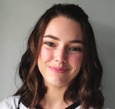 Penelope Noble's Instagram, Twitter & Facebook