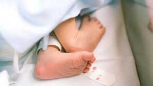 Berat badan ideal tidak bisa dilihat kasat mata, gemuk atau kurus kan relatif. Berat Badan Ideal Bayi Baru Lahir Hingga 1 Tahun Bunda Perlu Tahu