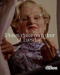 Who is going into a 3 day weekend?! No matter if it's a long one or a short  one, make it a happy weekend, teachers! ❤ #boredteachers