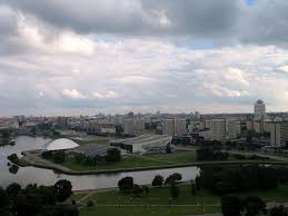 Jest jednocześnie jednym z najbardziej ciekawych krajów, obfitujących w przepiękne zabytki i bogatą przyrodę. Bialorus Atrakcje Zabytki 2021 Travelin