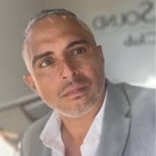 My new Avocado Bread. Now available in over 3,000 retail locations. 😁