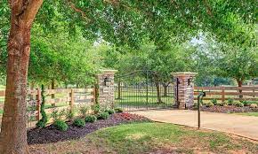 Check spelling or type a new query. This Horse Property Proves That Everything S Bigger In Texas Page 2 Of 13 Cowgirl Magazine Driveway Entrance Landscaping Driveway Entrance Farm Gate Entrance