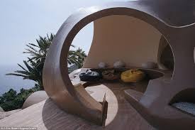 Legendary designer pierre cardin is selling one of his most unusual fashion statements, his singular home on the the cost to rent out the bubble house for film festival parties and other events was about $13,000 and it was also offered as. Pierre Cardin S Bubble Palace Top Ten Real Estate Deals