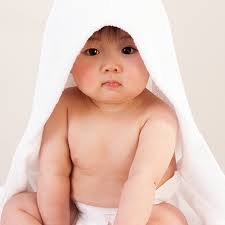 After the umbilical cord stump dries up, falls off, and the area heals, you can start giving your newborn a tub bath every few days. Bathing Maryland Farms Pediatrics