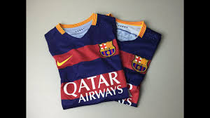 Today, fc barcelona officially presents the new jersey for the 2020/21 season, whose design is this season, the jersey is recovering its traditional vertical stripes, but is including gold as a distinctive. Comparison Authentic Vs High End Fake Fc Barcelona Home Jersey 2015 2016 4k Youtube