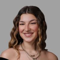 Alex Defelice's Instagram, Twitter & Facebook