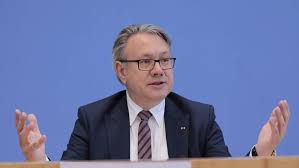 For faster navigation, this iframe is preloading the wikiwand page for fritz nüßlein. Juflfrjal6fj4m