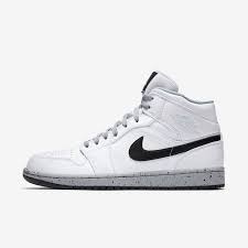 Nike Air Jordan 1 Mid M Light Smoke Grey Black White Air Jordan 1 Mid Shoe Nike Com Nike Air Shoes Air Jordans Fresh Shoes