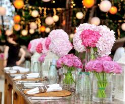Spring centerpieces add just the right touch to a fun, warm weather meal. 5 Ideas For Easy Diy Wedding Table Centerpieces