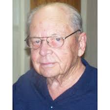 Edgar Doucet (1916-2016)