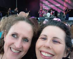 Fabulous performance from The Amy Winehouse Band featuring the incredible  Bronte Shande at Deva Fest 😊 #devafest #deva #diva #fest #festival  #cholmondeley #castle #chester #cheshire #northwest #amy #amywinehouse  #bronte #bronteshande #band ...