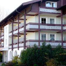 Für ihr neues zuhause sind, gemäß. Hotelerweiterung Endlich Losung Fur Parkplatzproblem Am Strobinger Hof Westlicher Chiemgau