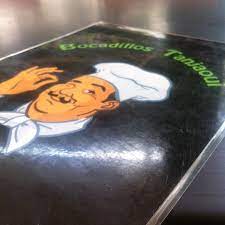 Some bocadillos are seasoned with sauces like mayonnaise, aioli, ketchup, mustard or tomato. Bocadios Tanjaoui