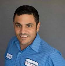 We lost a true legend of land speed racing last night. R.I.P Warner Riley A  true innovator and legend Here is a great story of Warner chasing 200mph in  the early 70's