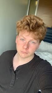 Hi everyone, My name is Santiago Posada Jaramillo and I'm the Editor of  News of La DePaulia, Chicago's first Spanish student publication. I'm  looking to speak to any Little Village resident, especially