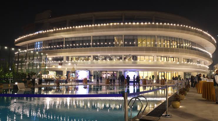 Jaypee Hotels Opens Boomerüng Complex In Noida