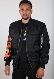 Alpha industries is an american clothing manufacturer founded in 1959 in knoxville, tennessee and specialized in american military style and fashion apparel. Alpha Industries Ma 1 Vf Hot Wheels Bomber Fliegerjacken