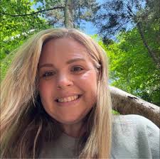 What are affordable campground options with basic cottages in Quebec City  for a family?