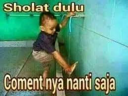 Kumpulan meme komen lucu (ngakak) mbagel v 1. Sholat Dulu Baru Komen Komentar Lucu Lelucon Lucu Humor Lucu