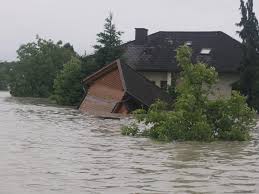 Mehrere orte in nö zu katastrophengebieten erklärt. Hochwasser Bahnt Sich Seinen Weg Nach Wien Welt Vol At