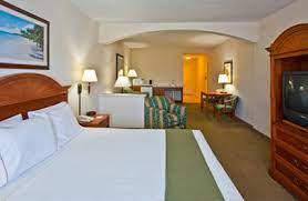 The lazydays crown club offers luxury coach owners the most exclusive level of personal and coach service, benefits, and amenities available in north america. Crown Club Inn At Summer Bay Resort Orlando
