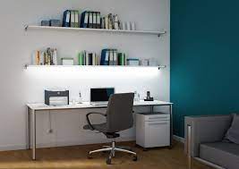 angenehmes licht fur den schreibtisch ein leichtes spiel mit unseren led stripes ledstripes ledstreifen led stripes indirekte beleuchtung led paulmann led