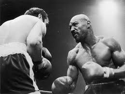 He reigned as undisputed middleweight champion from 1980 to 1987, making twelve successful defenses of that title. Marvelous Marvin Hagler Alan Minter Victory Violated 40 Years On The Ring