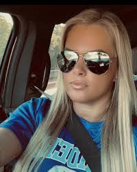 Hey babe...! How are you babe..? How was your day?