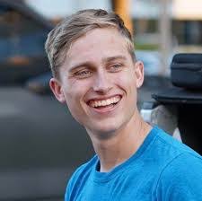 Alex Vanover's Instagram, Twitter & Facebook