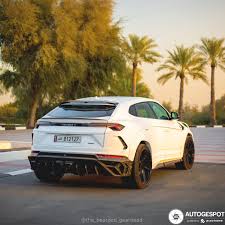 Mansory is not known for producing subtle vehicles, and its venatus package for the lamborghini urus is no exception. Lamborghini Urus Mansory Venatus 23 Februar 2021 Autogespot