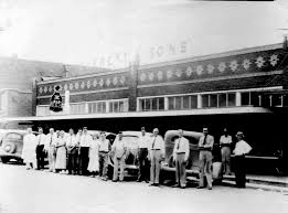 Everett Hardware building demolished
